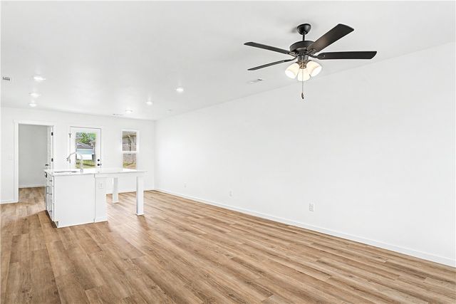 660 Marcella Street, Prairie Grove, AR 72753