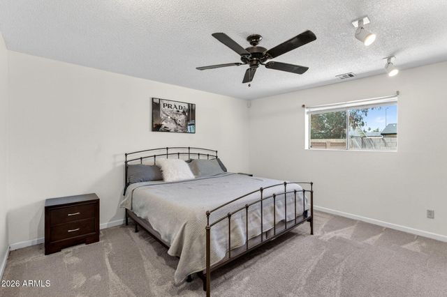 6426 W LAMAR Road, Glendale, AZ 85301