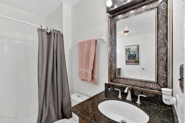 6426 W LAMAR Road, Glendale, AZ 85301