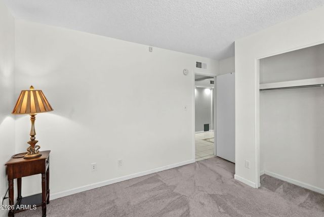 6426 W LAMAR Road, Glendale, AZ 85301
