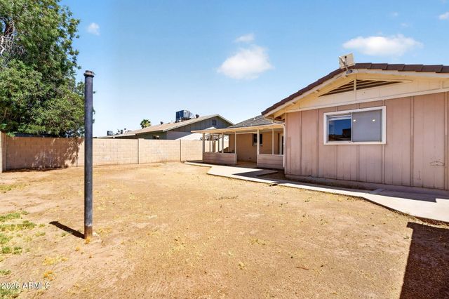 6426 W LAMAR Road, Glendale, AZ 85301