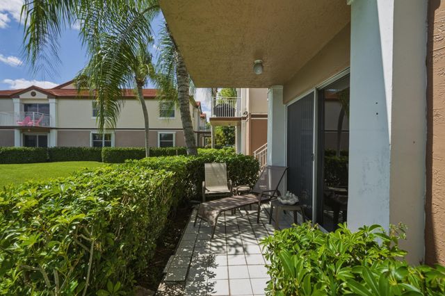 11200 SW 13th Street 104, Pembroke Pines, FL 33025