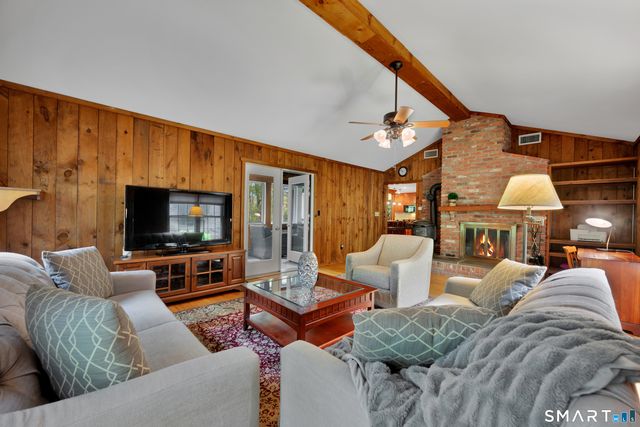 78 Benedict Road, Monroe, CT 06468