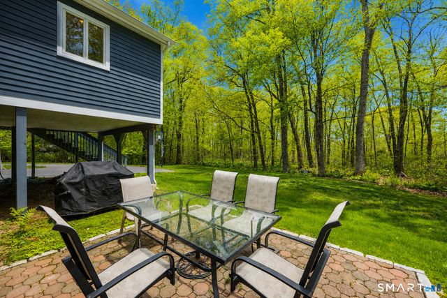 78 Benedict Road, Monroe, CT 06468