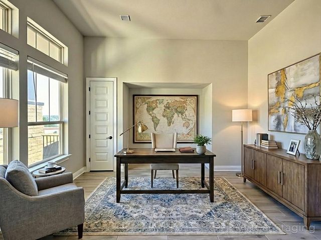 805 Gipper LN, Leander, TX 78641