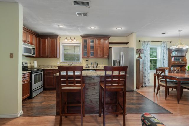 326 Countryside Drive, Irving, TX 75062