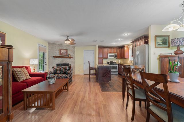 326 Countryside Drive, Irving, TX 75062