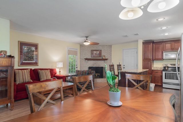 326 Countryside Drive, Irving, TX 75062