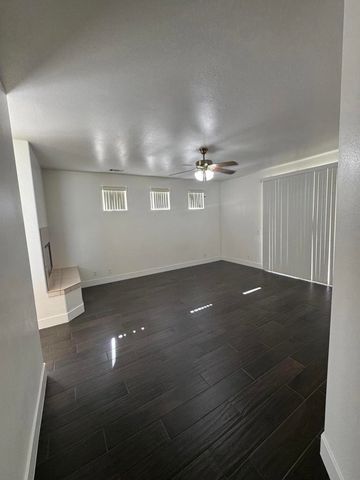 74081 W Petunia Place, Palm Desert, CA 92211