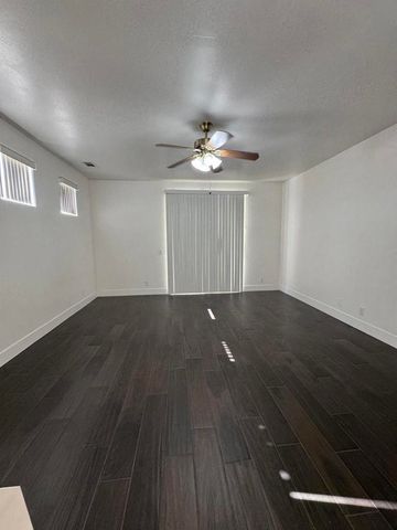 74081 W Petunia Place, Palm Desert, CA 92211