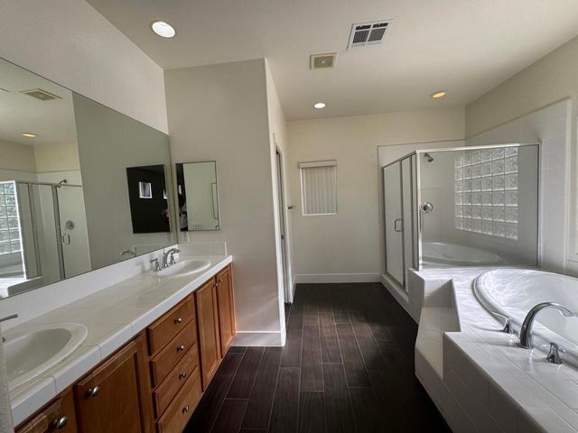 74081 W Petunia Place, Palm Desert, CA 92211