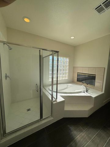 74081 W Petunia Place, Palm Desert, CA 92211