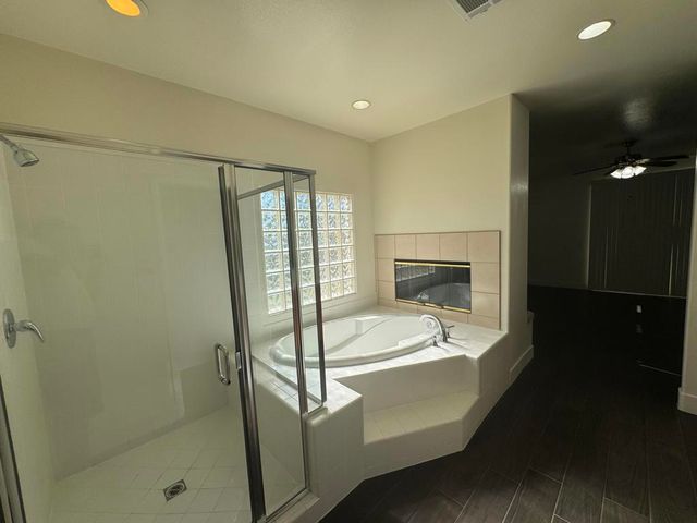 74081 W Petunia Place, Palm Desert, CA 92211