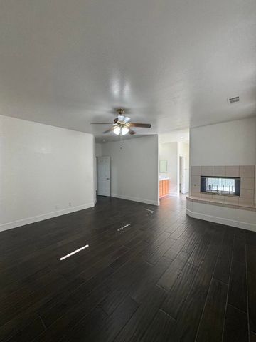 74081 W Petunia Place, Palm Desert, CA 92211