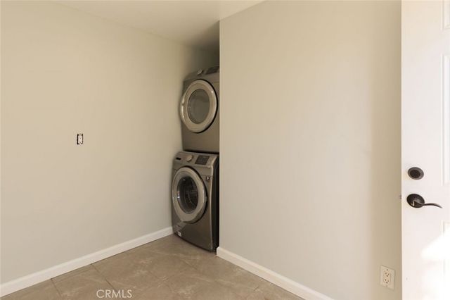 1737 N Lima St, Burbank, CA 91505