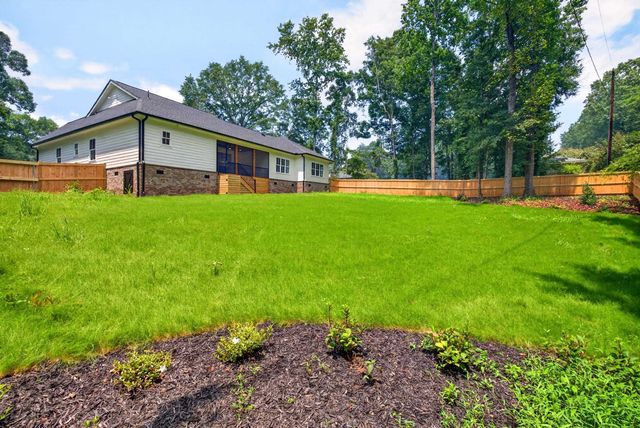 321 Dunbarton Court, Spartanburg, SC 29307