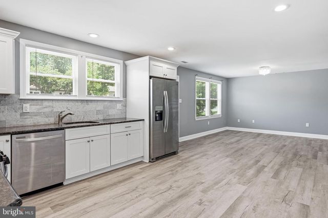 59 BELLEVIEW AVE, Sicklerville, NJ 08081