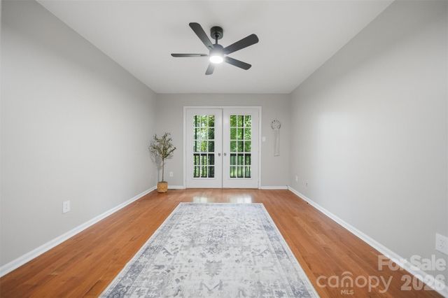 1420 11th Street Drive NW 23, Hickory, NC 28601