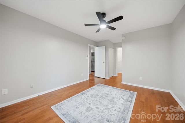 1420 11th Street Drive NW 23, Hickory, NC 28601