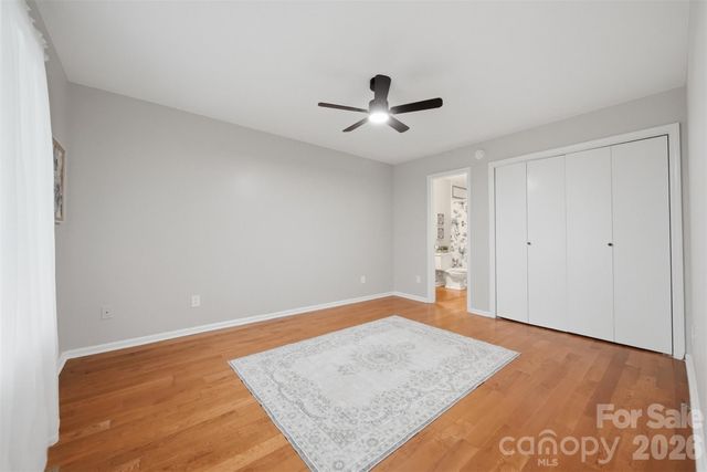 1420 11th Street Drive NW 23, Hickory, NC 28601