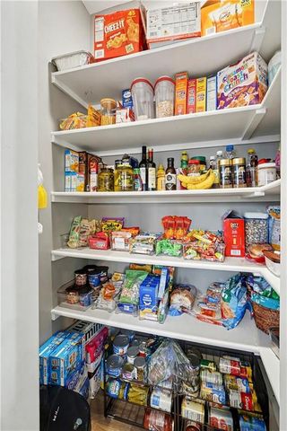 19935 W 221st Street, Spring Hill, KS 66083