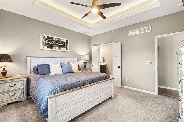 19935 W 221st Street, Spring Hill, KS 66083