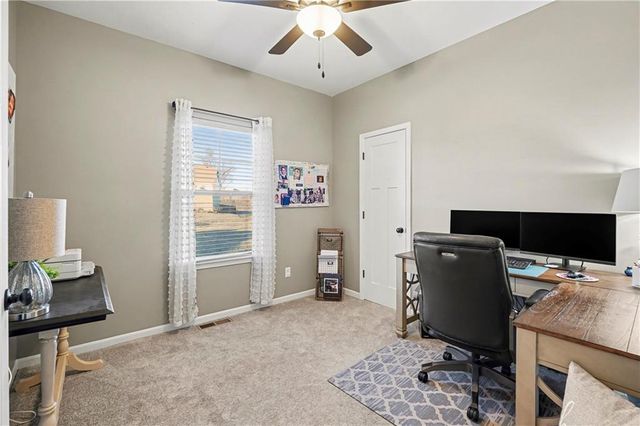 19935 W 221st Street, Spring Hill, KS 66083