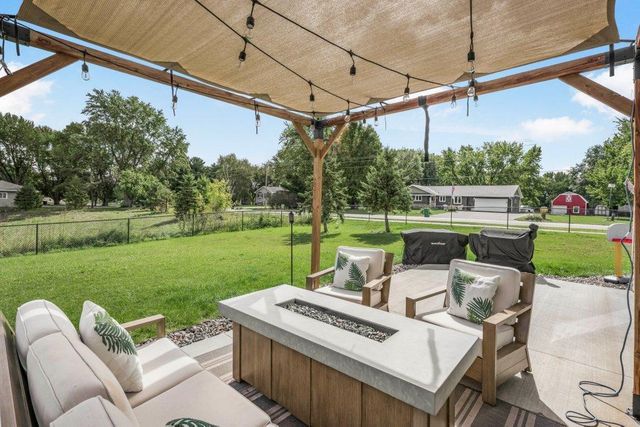 8006 Langley Avenue NE, Otsego, MN 55301