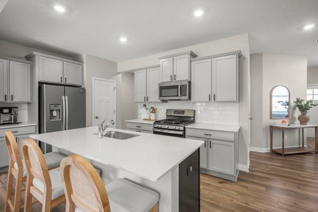 8006 Langley Avenue NE, Otsego, MN 55301
