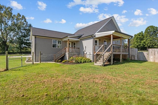 409 Pruett Rd, Dickson, TN 37055