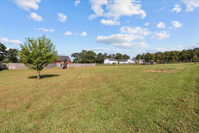 409 Pruett Rd, Dickson, TN 37055