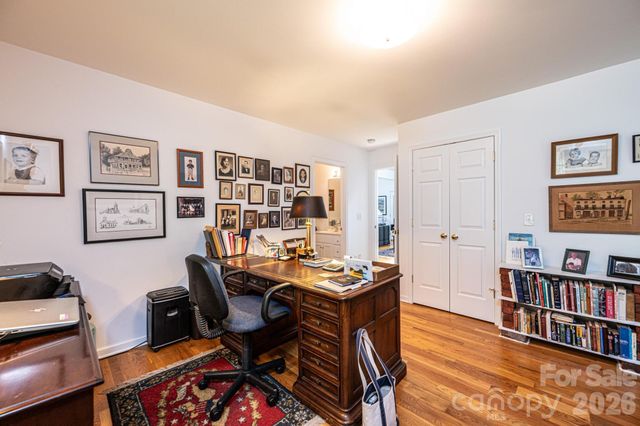 6889 Greedy Highway, Hickory, NC 28602