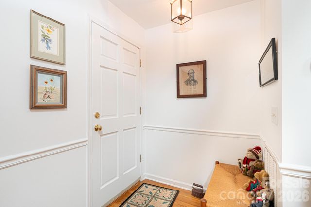 6889 Greedy Highway, Hickory, NC 28602
