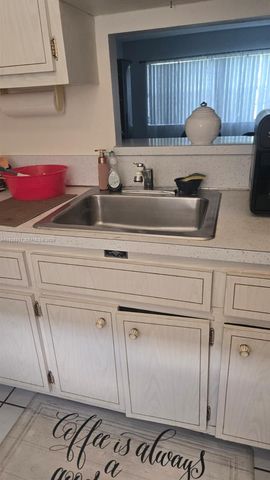 4441 NW 16th St J108, Lauderhill, FL 33313