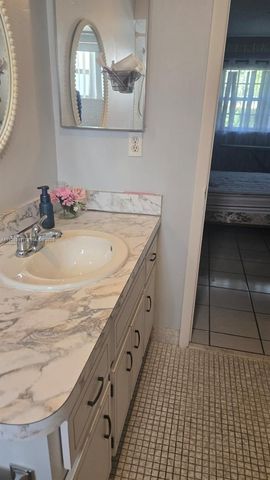 4441 NW 16th St J108, Lauderhill, FL 33313