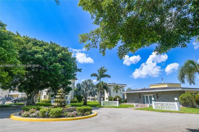 4441 NW 16th St J108, Lauderhill, FL 33313