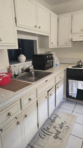 4441 NW 16th St J108, Lauderhill, FL 33313