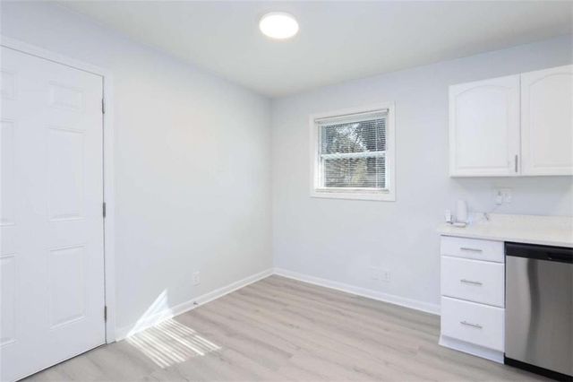 371 Roxbury Drive, Riverdale, GA 30274