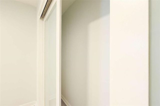 371 Roxbury Drive, Riverdale, GA 30274