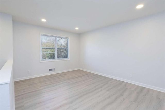 371 Roxbury Drive, Riverdale, GA 30274