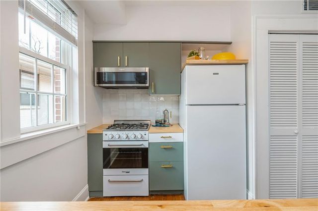 824 Greenwood NE Avenue 10, Atlanta, GA 30306