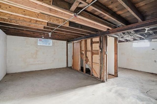 560 Ralston Street, Gary, IN 46406