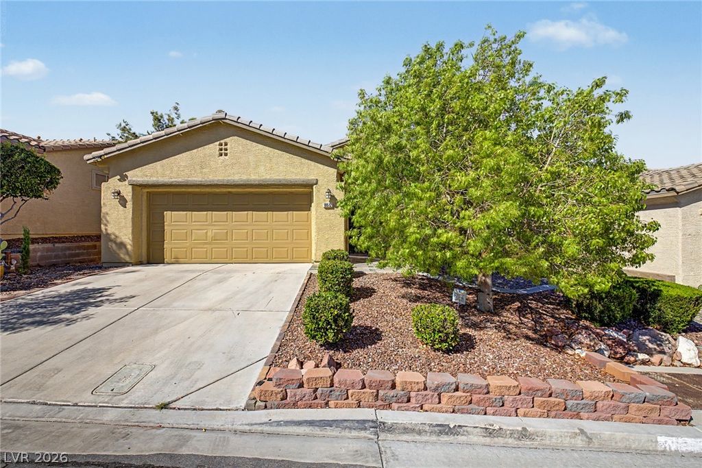 10512 Courtney Cove Avenue, Las Vegas, NV 89144 — photo 2