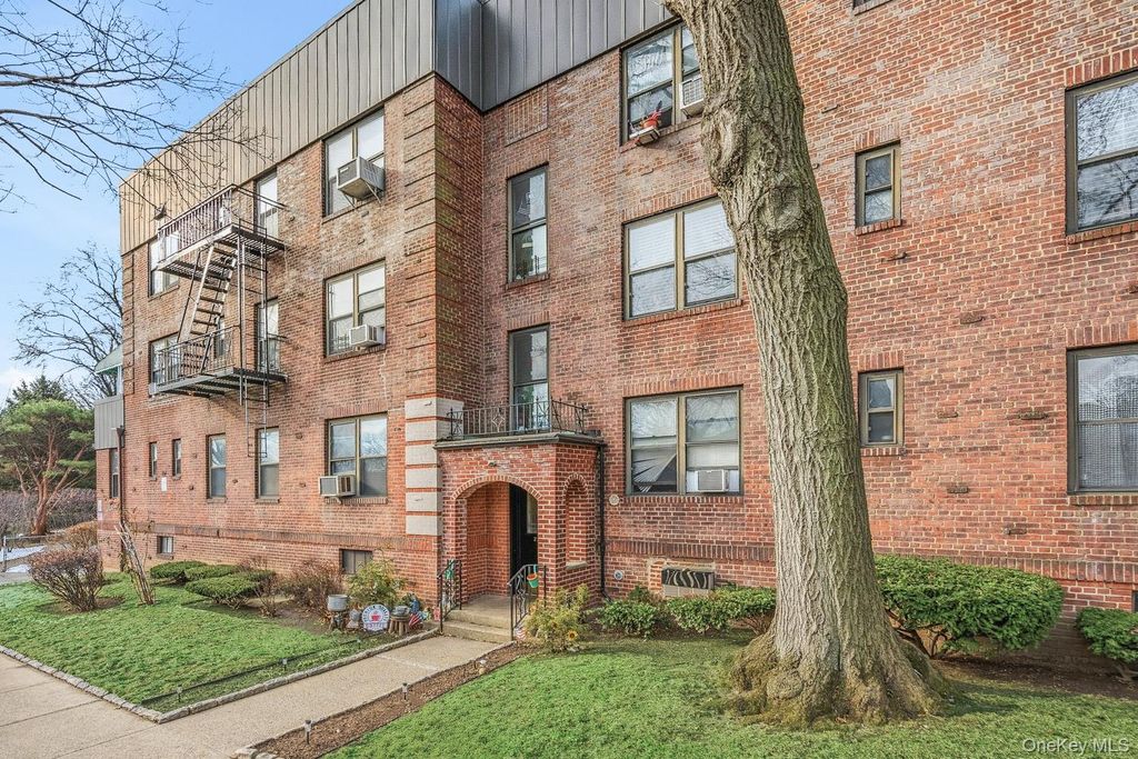 2220 78th Street A3, East Elmhurst, NY 11370