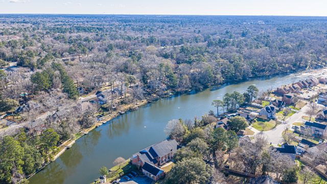 205 Woodlake Drive, Summerville, SC 29485