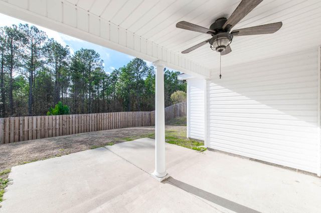 462 Country Glen Avenue, Graniteville, SC 29829