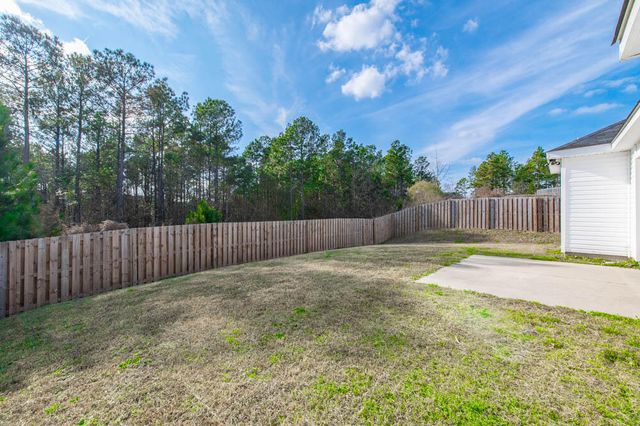 462 Country Glen Avenue, Graniteville, SC 29829