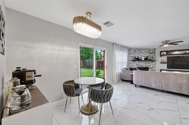 21202 Barker Canyon Lane, Katy, TX 77450