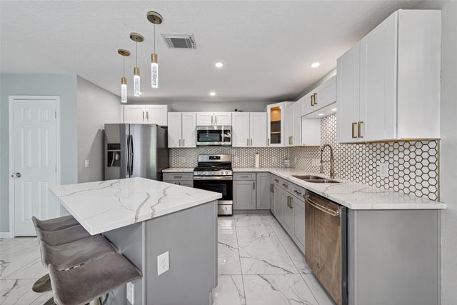 21202 Barker Canyon Lane, Katy, TX 77450