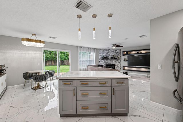 21202 Barker Canyon Lane, Katy, TX 77450